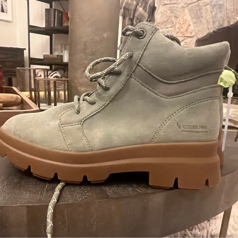 WOMEN'S KOOLABURRA BY UGG JOZIE HIKING BOOTS size 9 NWOT